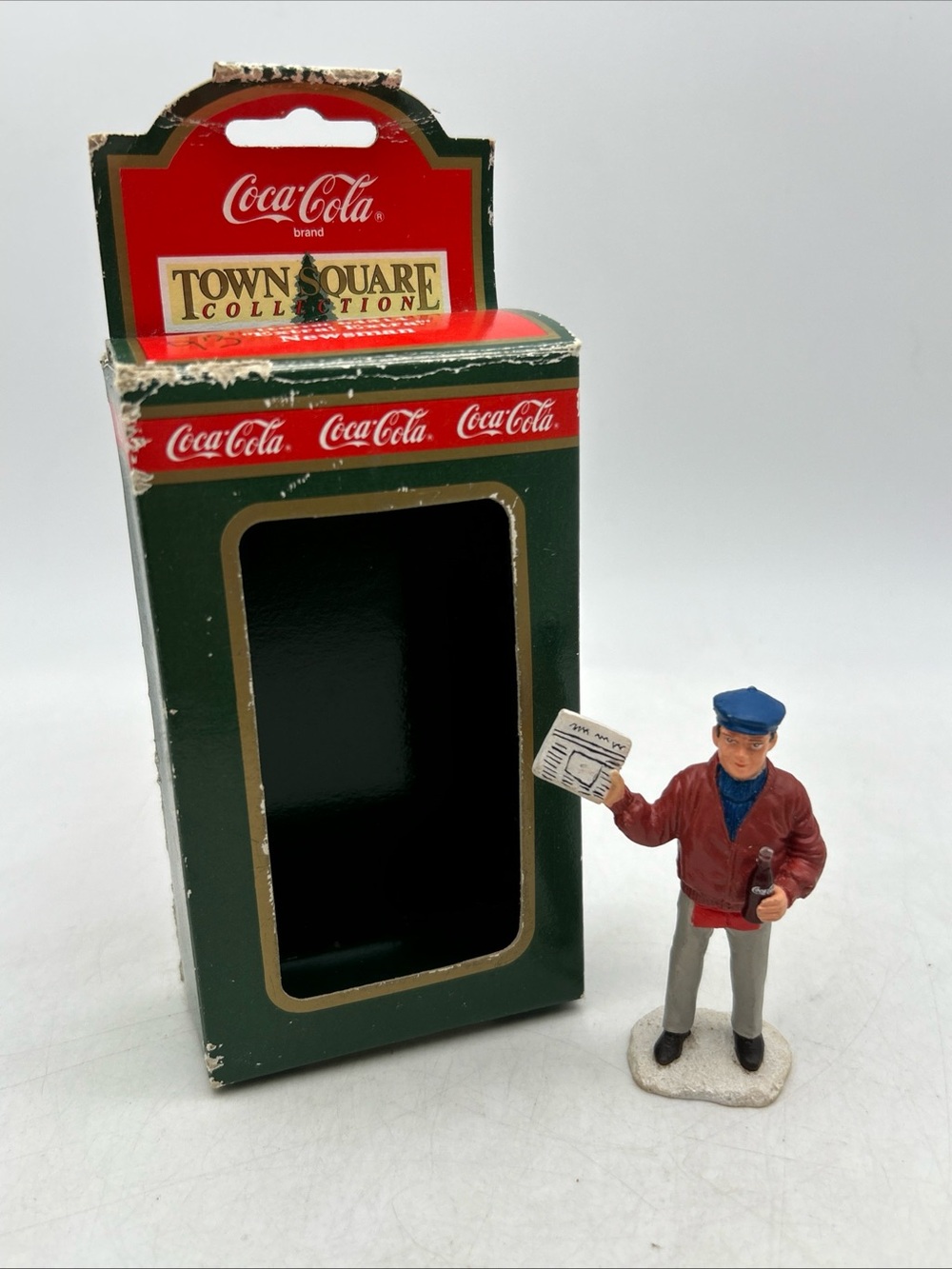 Vintage Coca cola Christmas Town Square  Village Vendor  3” Snow Scene Decor